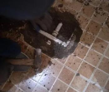 铁山卫生间漏水维修公司为您分享下卫生间渗水如何处理及注意事项